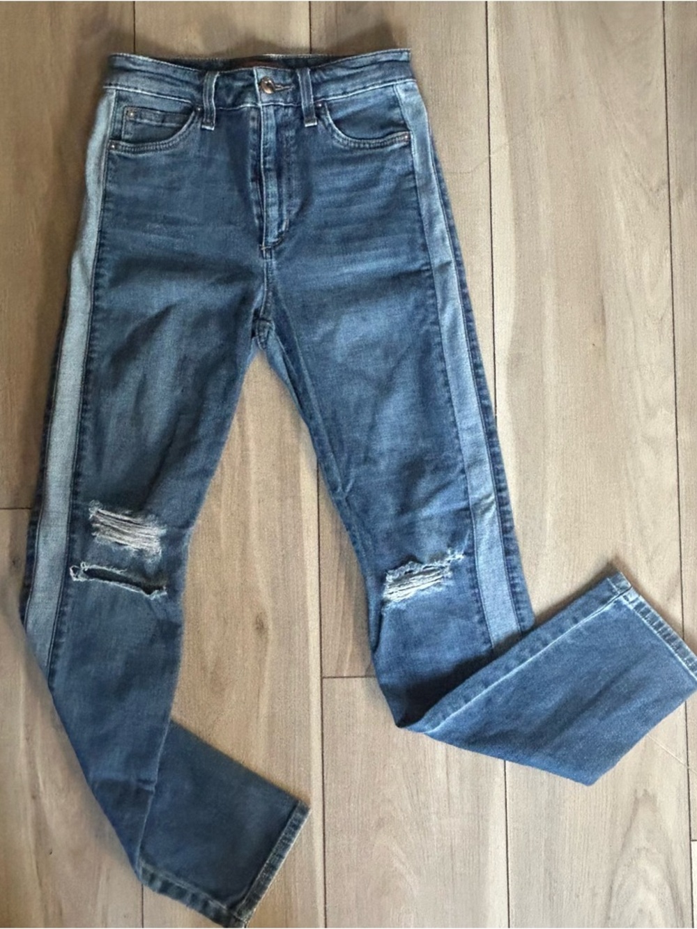 Joe’s Jeans womens size 0 24x27 The Kass High Rise Slim Straight ankle jeans